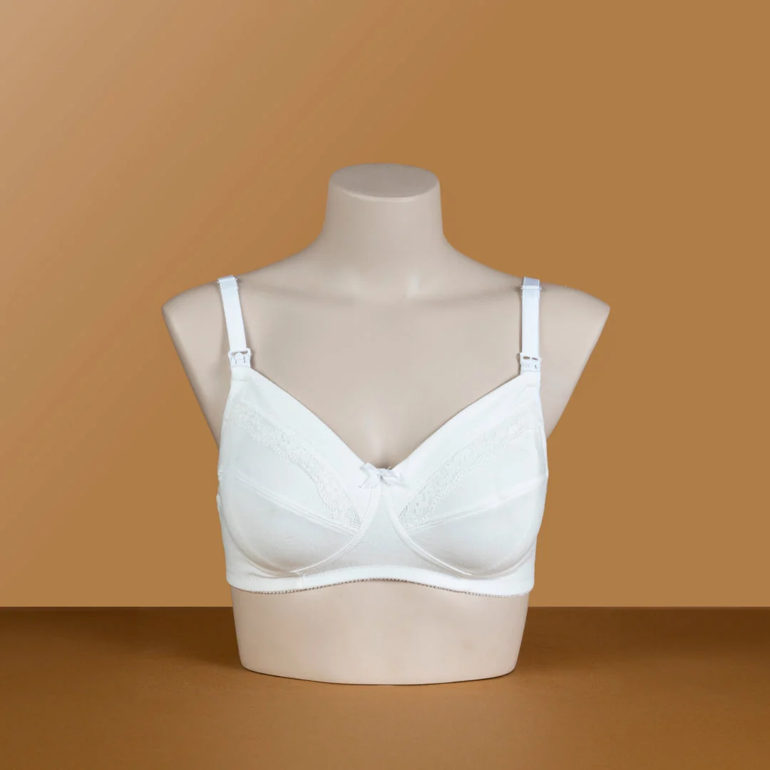 Noir Chantilly Lace Bra