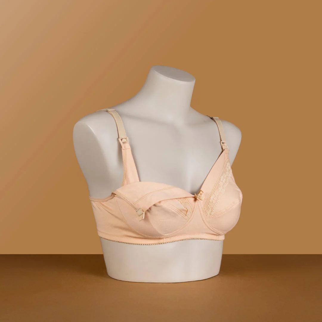 Noir Chantilly Lace Bra